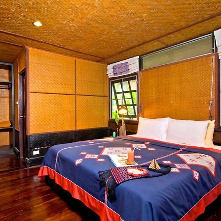 Hmong Hilltribe Lodge Mae Rim Dış mekan fotoğraf