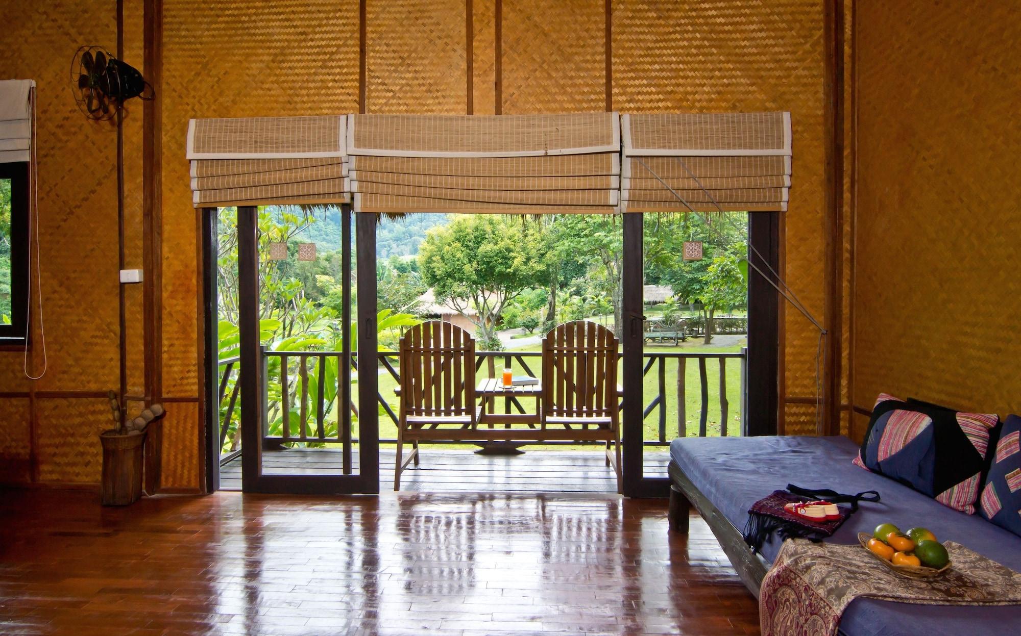 Hmong Hilltribe Lodge Mae Rim Dış mekan fotoğraf