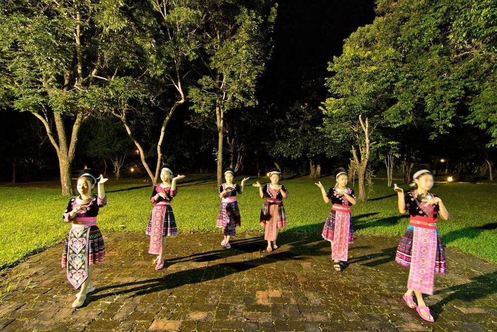 Hmong Hilltribe Lodge Mae Rim Dış mekan fotoğraf