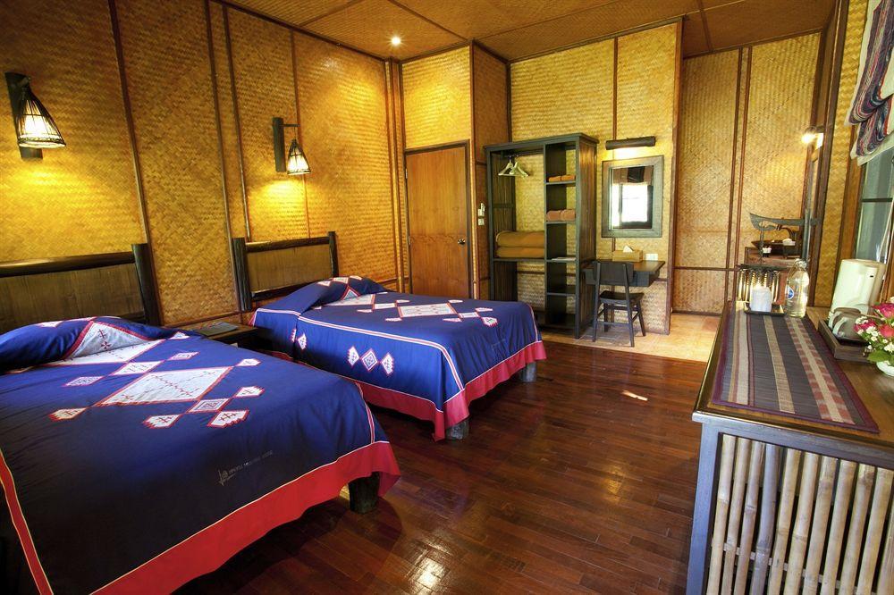 Hmong Hilltribe Lodge Mae Rim Dış mekan fotoğraf