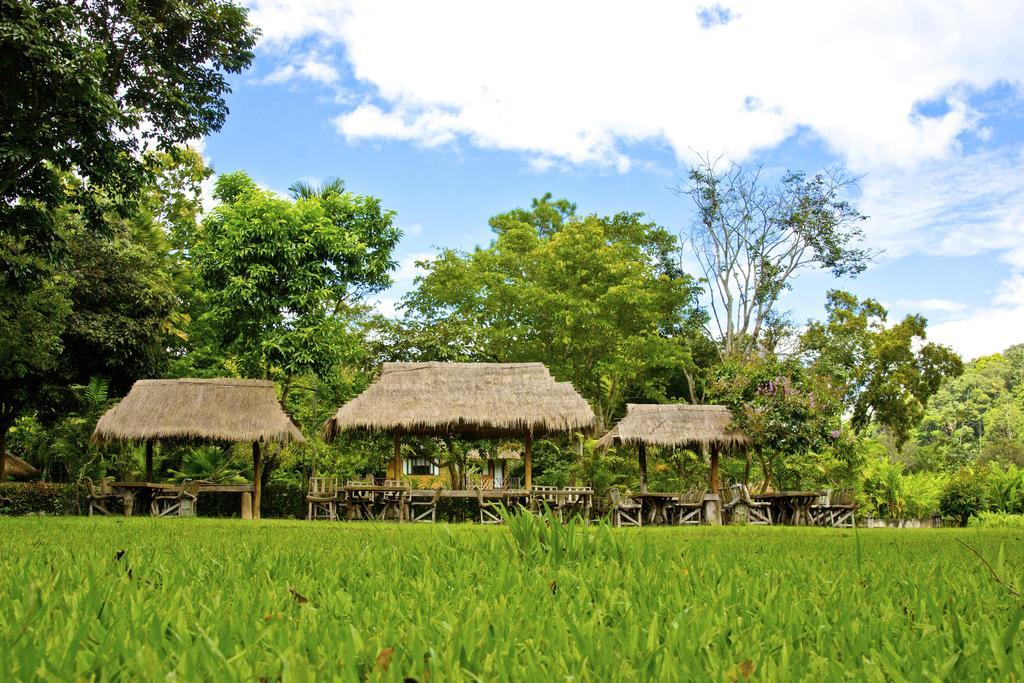 Hmong Hilltribe Lodge Mae Rim Dış mekan fotoğraf