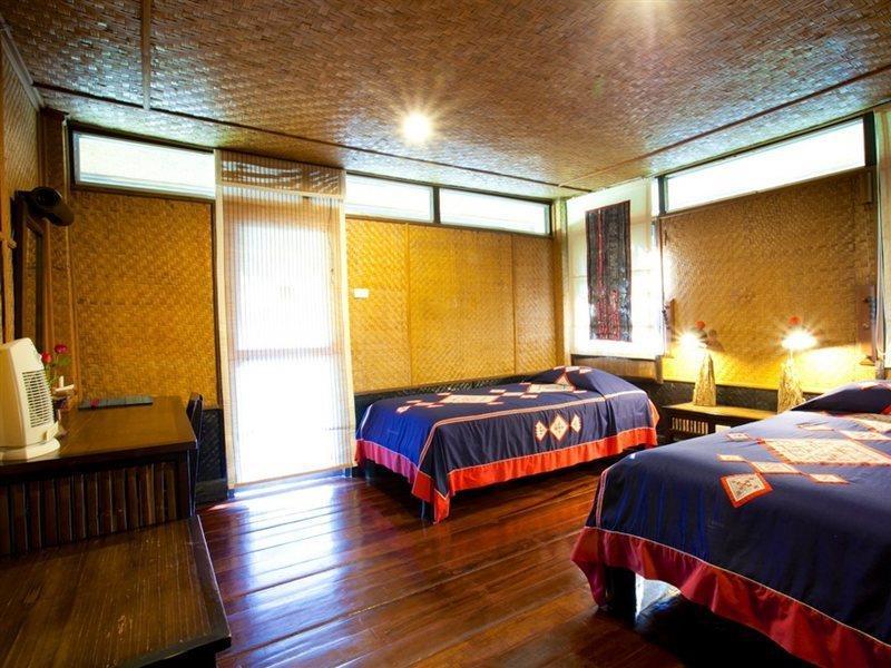Hmong Hilltribe Lodge Mae Rim Dış mekan fotoğraf