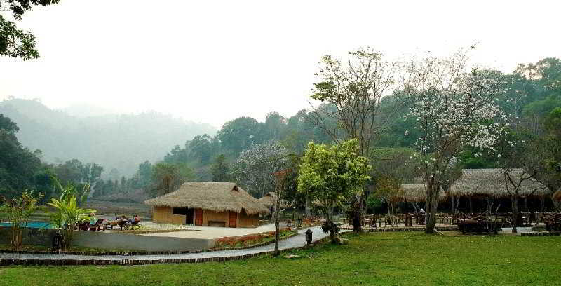 Hmong Hilltribe Lodge Mae Rim Dış mekan fotoğraf
